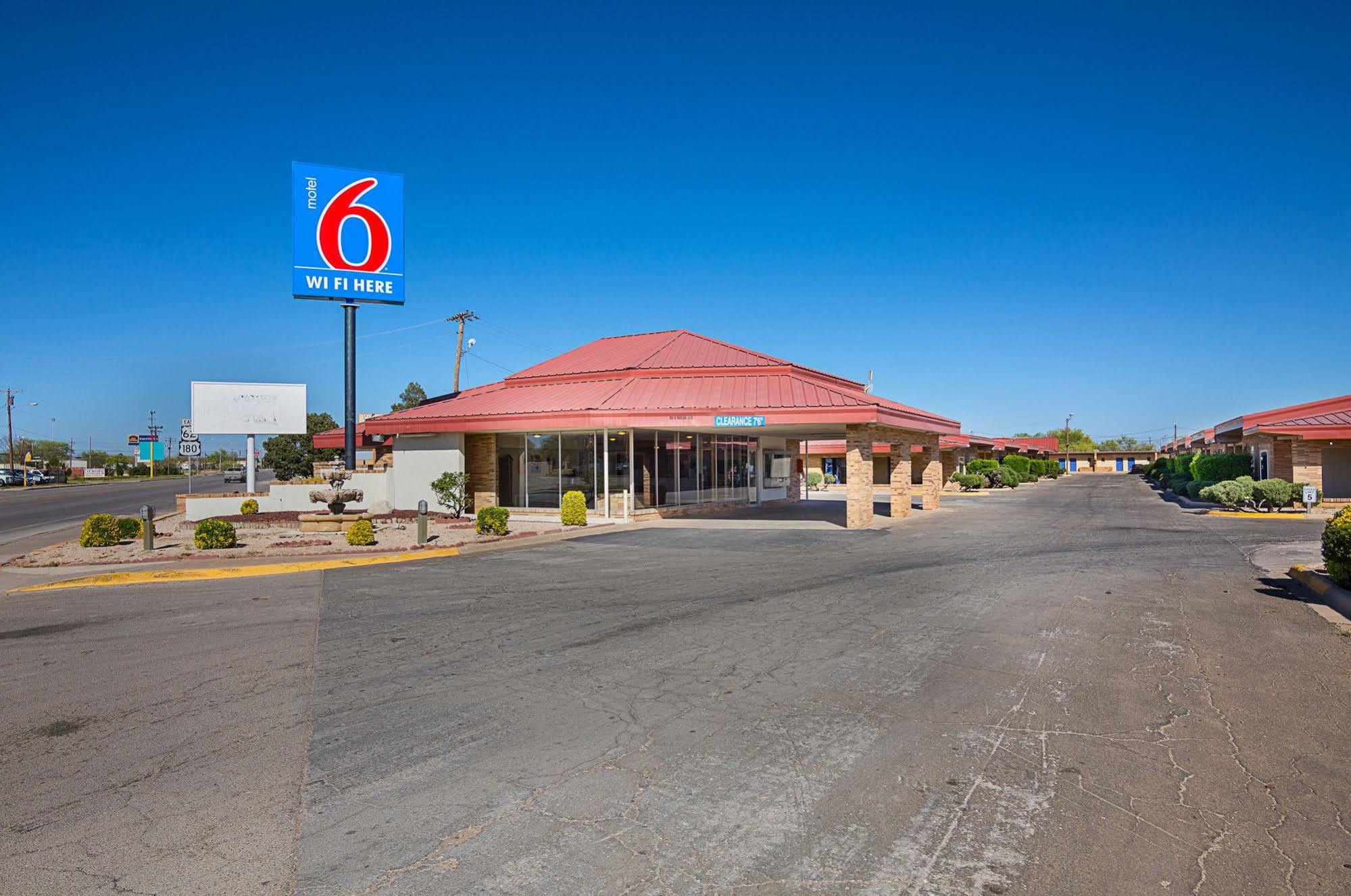 Motel 6 Хобс Екстериор снимка
