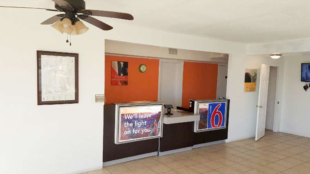 Motel 6 Хобс Интериор снимка